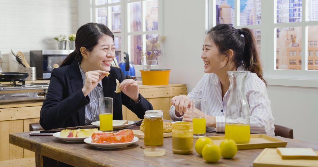 Corporate Fruit Delivery: Employees Eating Fruits in the Company Pantry | Insofresh